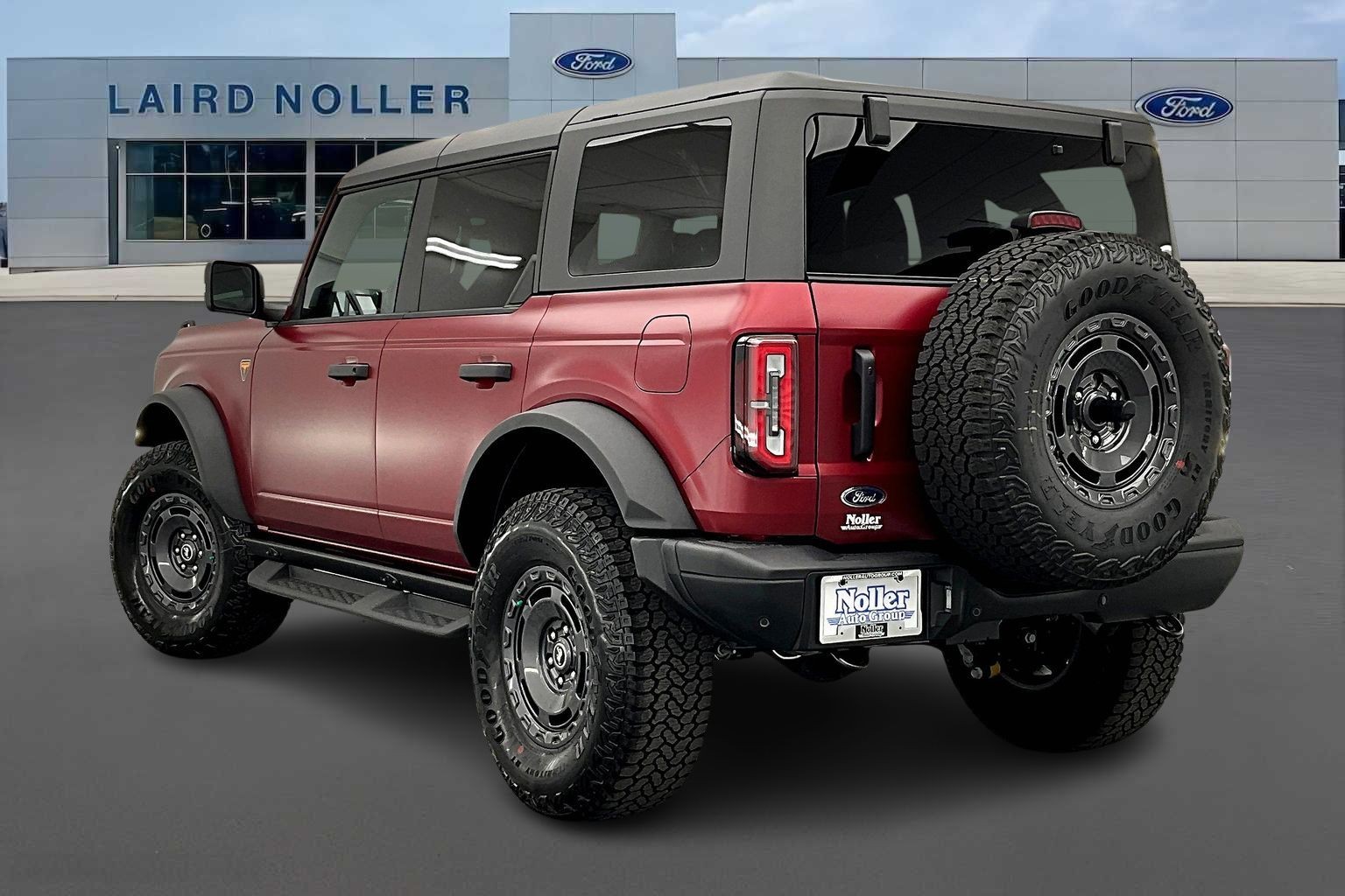 New 2025 Ford Bronco Badlands® 4 Door in Topeka #FW12086 | Noller Ford